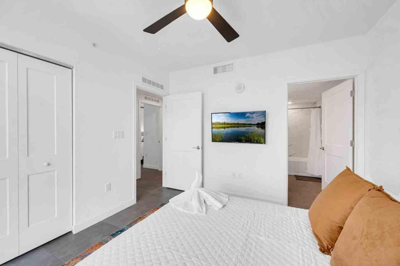 Amazing 3 Bed Unit In Dwntwn Miami With Free Parking Apartment Екстериор снимка