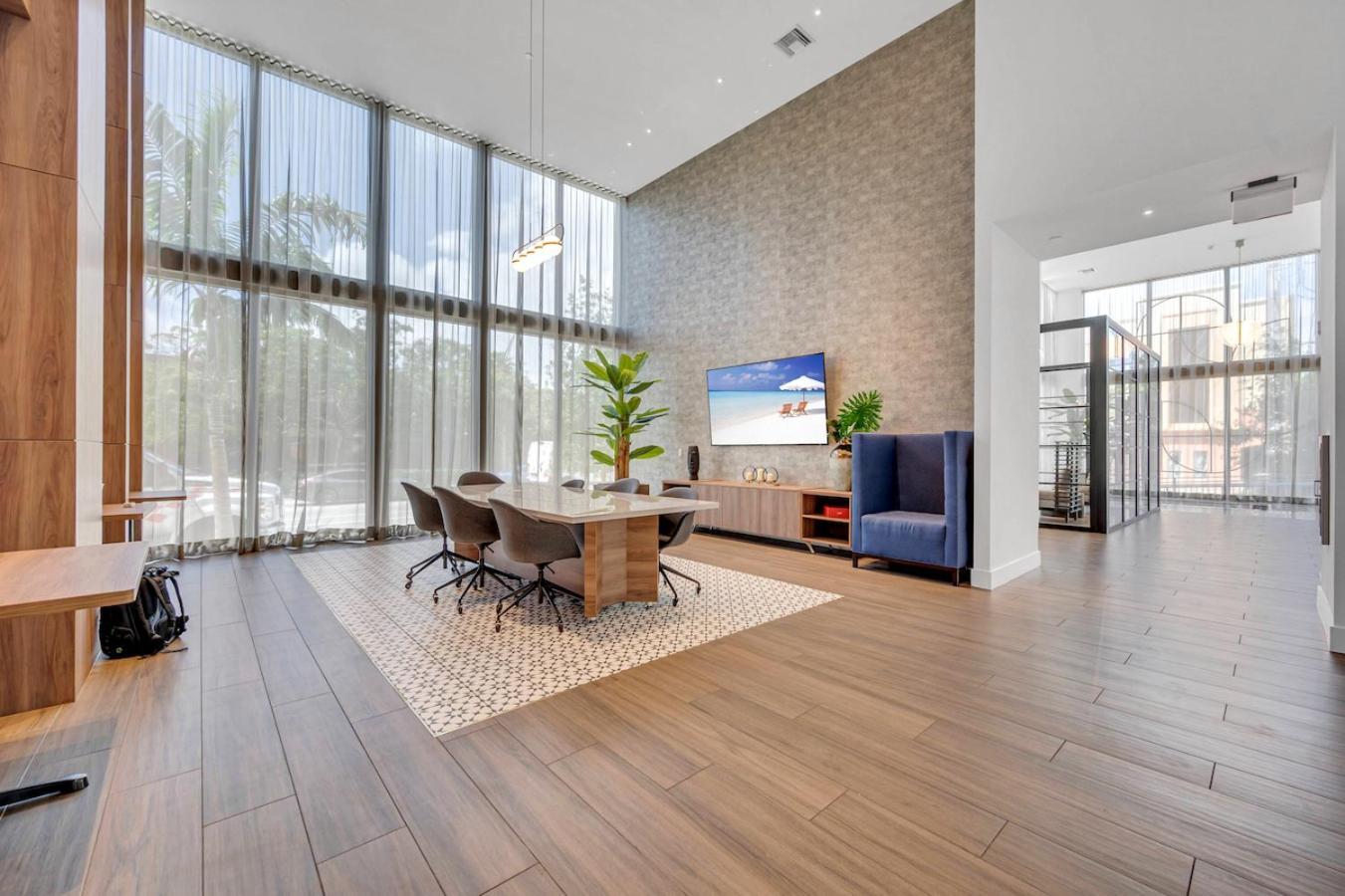 Amazing 3 Bed Unit In Dwntwn Miami With Free Parking Apartment Екстериор снимка