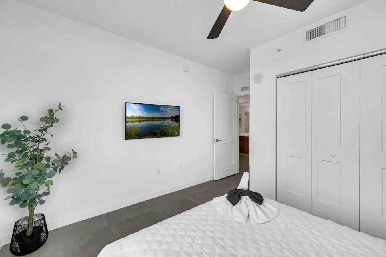 Amazing 3 Bed Unit In Dwntwn Miami With Free Parking Apartment Екстериор снимка