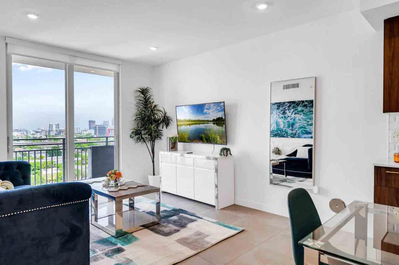 Amazing 3 Bed Unit In Dwntwn Miami With Free Parking Apartment Екстериор снимка